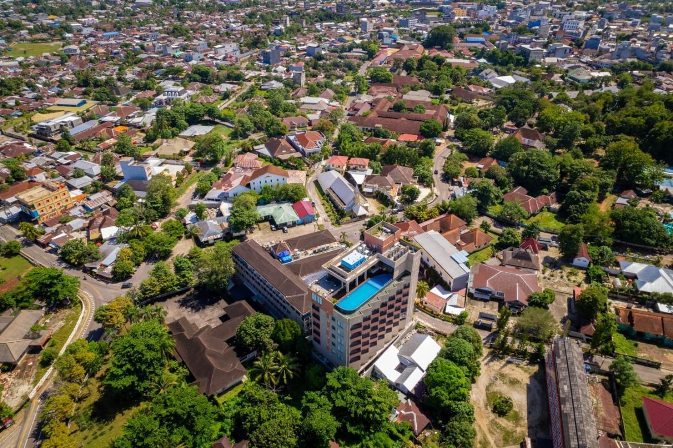 Golden Tulip Essential Belitung Hotell Tanjung Pandan Exteriör bild