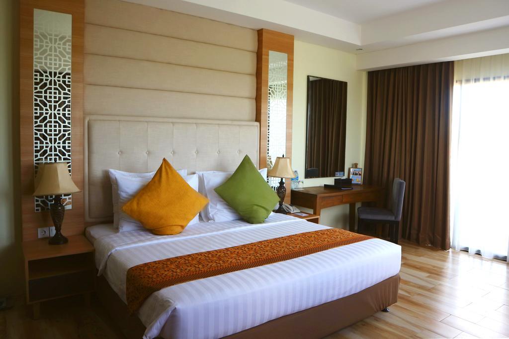 Golden Tulip Essential Belitung Hotell Tanjung Pandan Exteriör bild